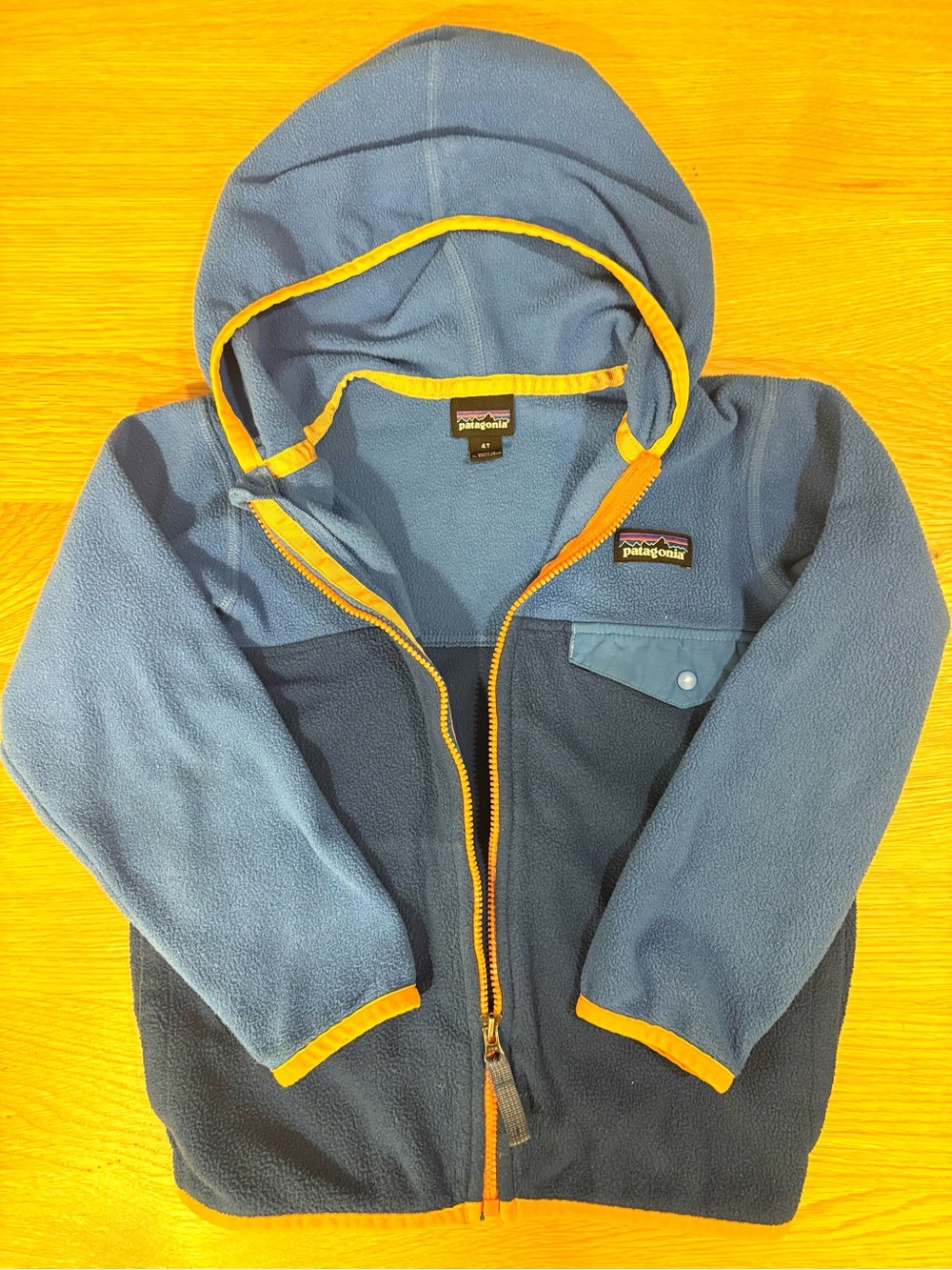 Patagonia Kids Blue Two-Tone Hooded Fleece with Yellow Trim
